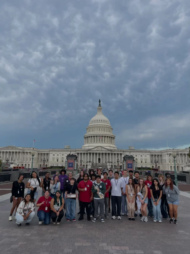 Exploring the U.S. capital, learning about its incredible history, and having lots of fun along the way! 🇺🇸 

@ofysjowls

#pathwaystravels