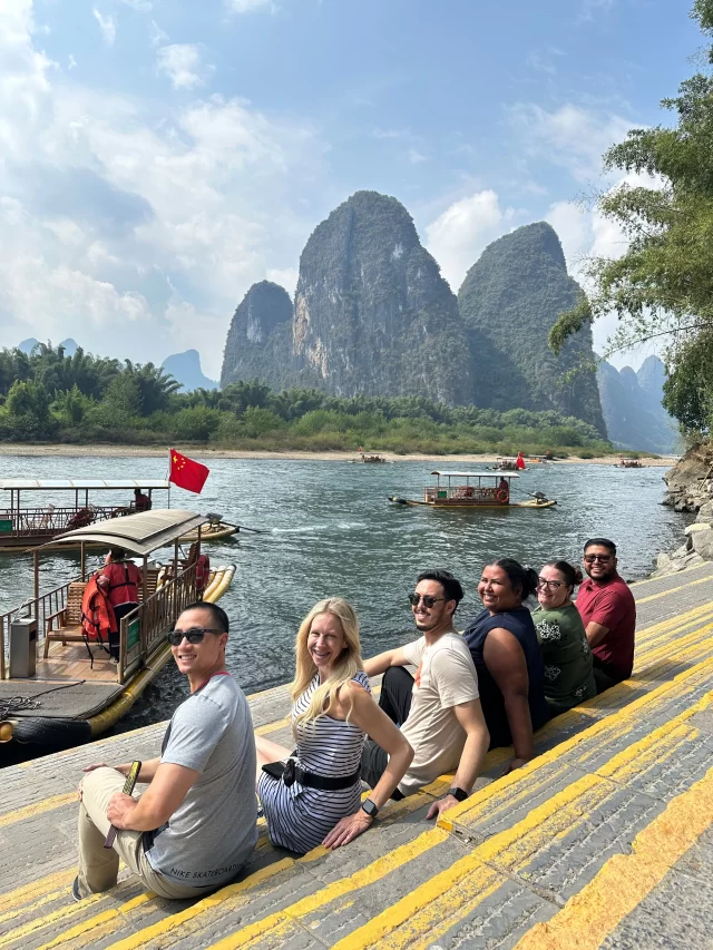 💫 Travelling through Yangshuo feels like stepping into a dream, where majestic karst mountains rise above winding rivers, lush rice fields stretch into the distance, and time seems to slow down with every passing moment. 🌍

#pathwaystravels #china #education #yangshuo #travelling